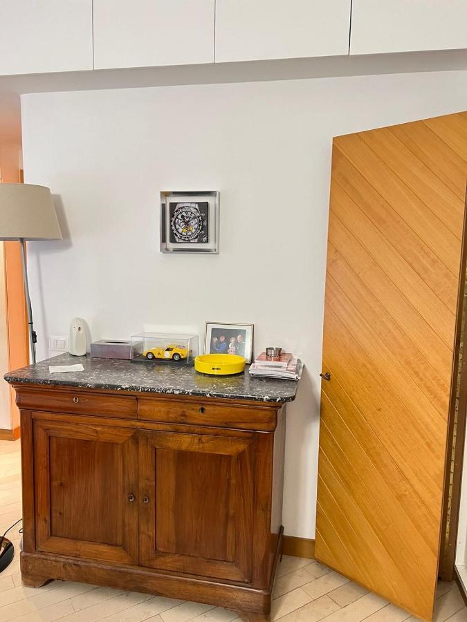 Very Central Suite Apartment With 1Bedroom Next To The Underground Train Station Monaco And 6Min From Casino Place מראה חיצוני תמונה