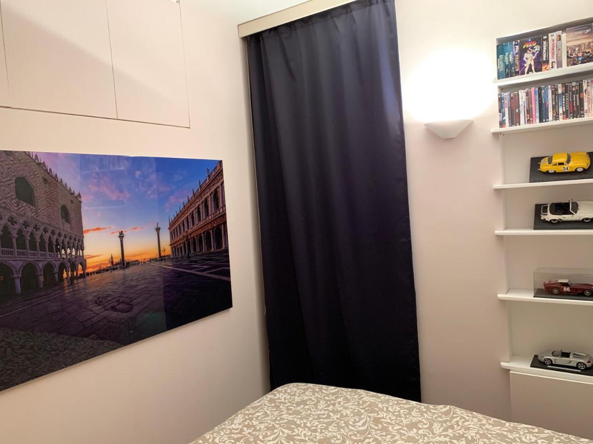 Very Central Suite Apartment With 1Bedroom Next To The Underground Train Station Monaco And 6Min From Casino Place מראה חיצוני תמונה